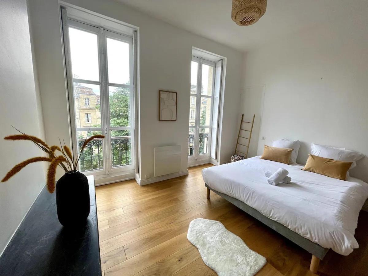 Superbe Appartement Neuf - Place Pey Berland Bordeaux Extérieur photo